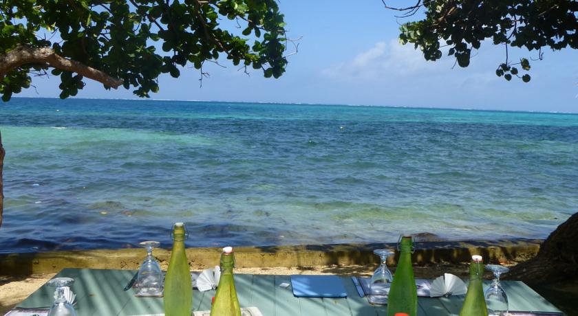 Naqara Mai Dive' Astrolabe Reef Resort מראה חיצוני תמונה